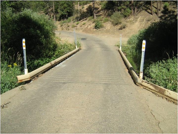 close up looking west_thumb.jpg