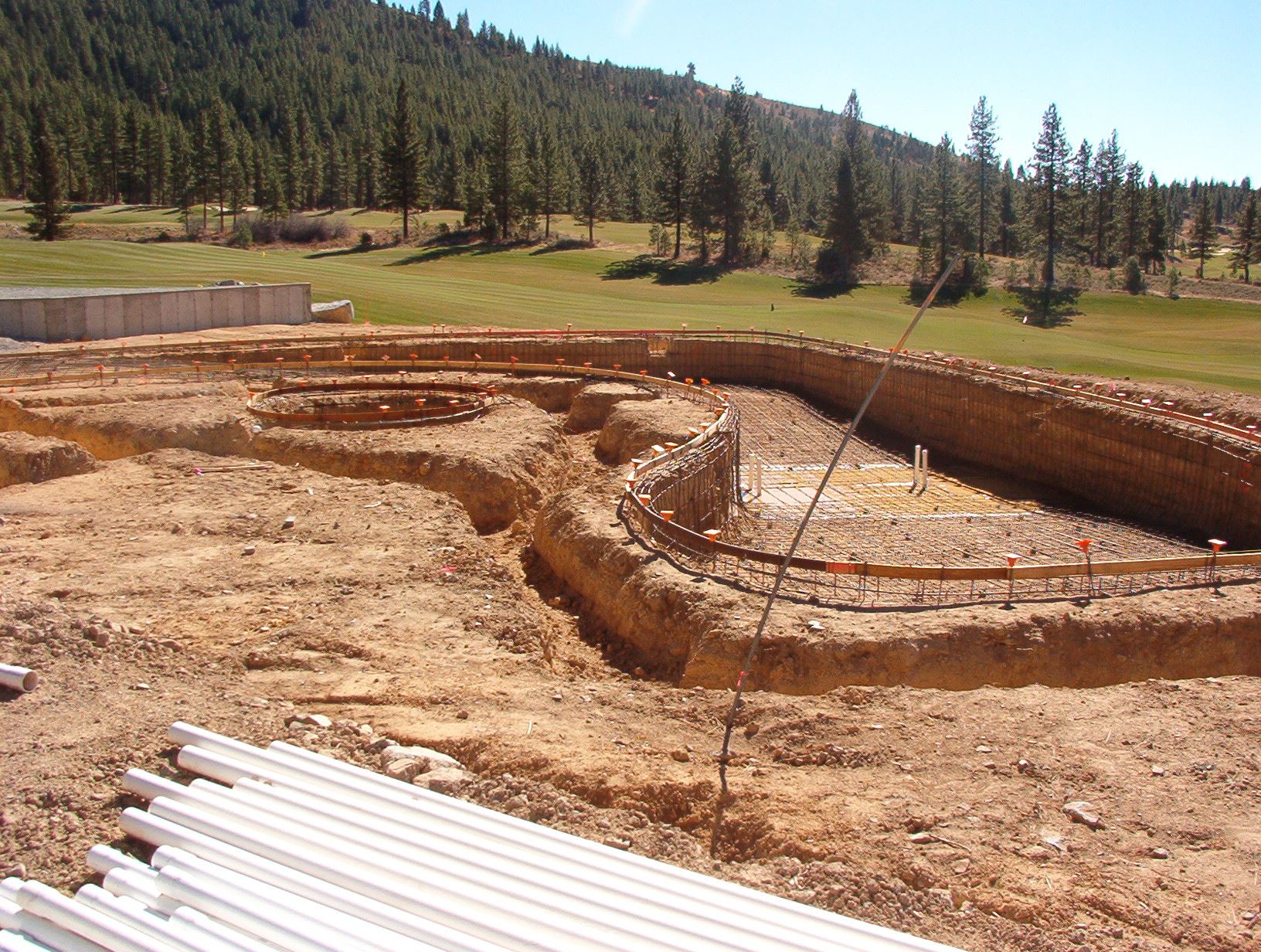 Grizzly Ranch HOA Pool looking south 23Oct07